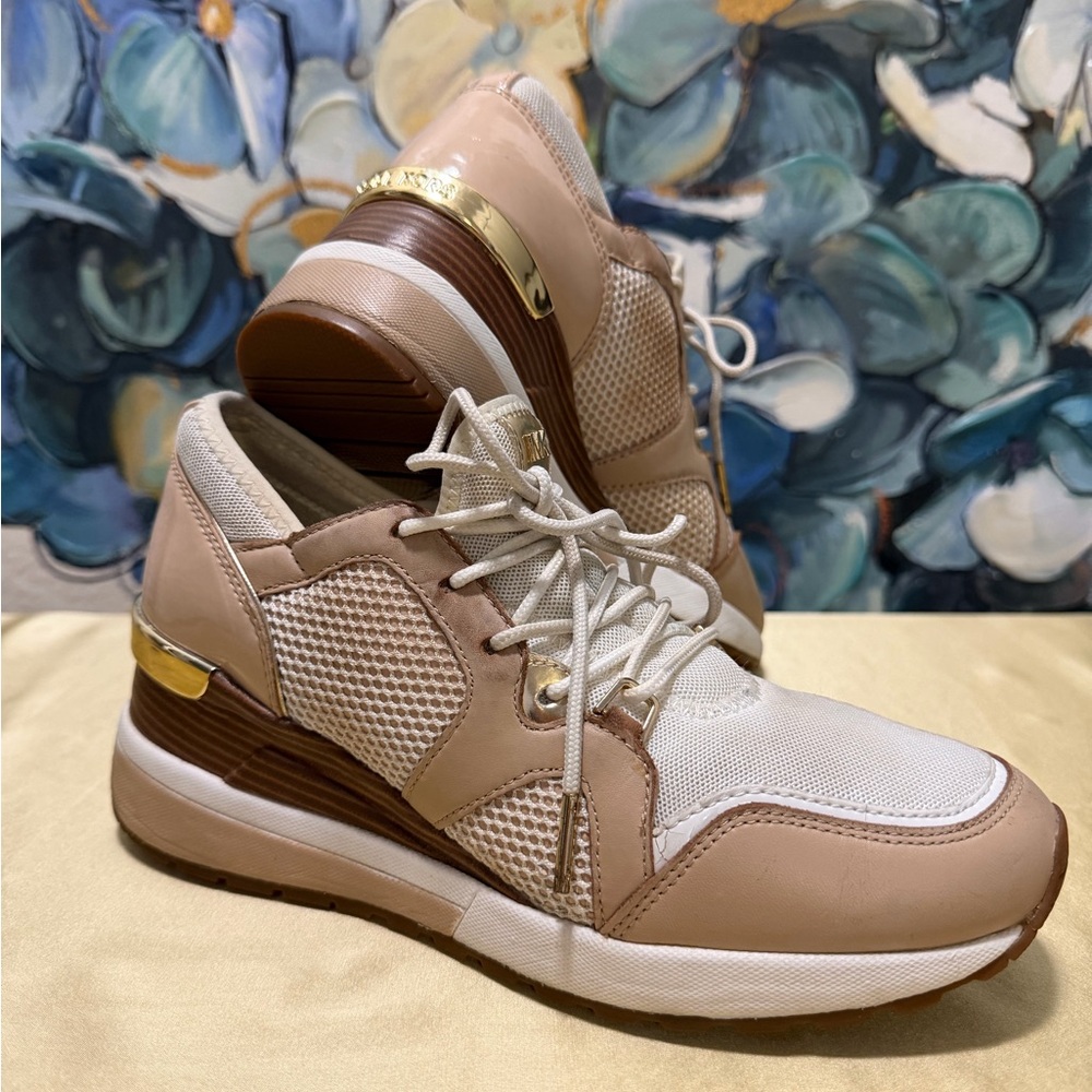 Michael Kors Women's Liv Trainer Wedge Sneakers Sporty Tan Gold Mesh Size 6